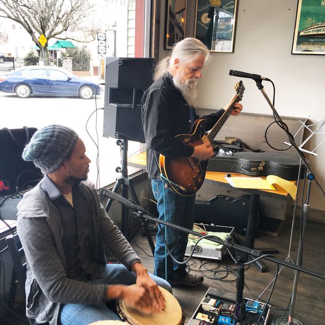 Perfect Blend Winter Series: Kofi and Pete, acoustic, February 16, 2020